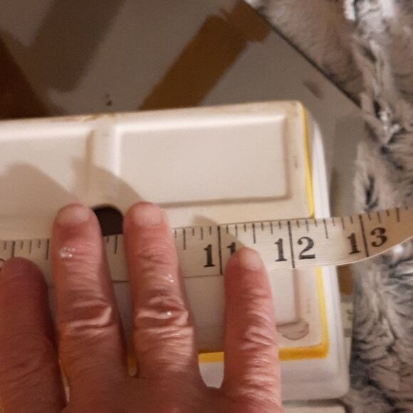 COUNTER ART Yellow Egg Tray  Ceramic‎ - Picture 5 of 6